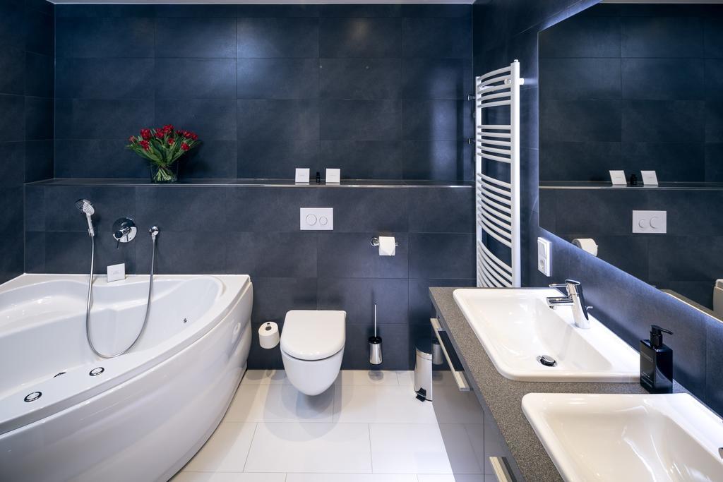 เรซิเดนซ์ อัม ซวิงเงอร์ Aparthotel เดรสเดน ห้อง รูปภาพ Bathroom